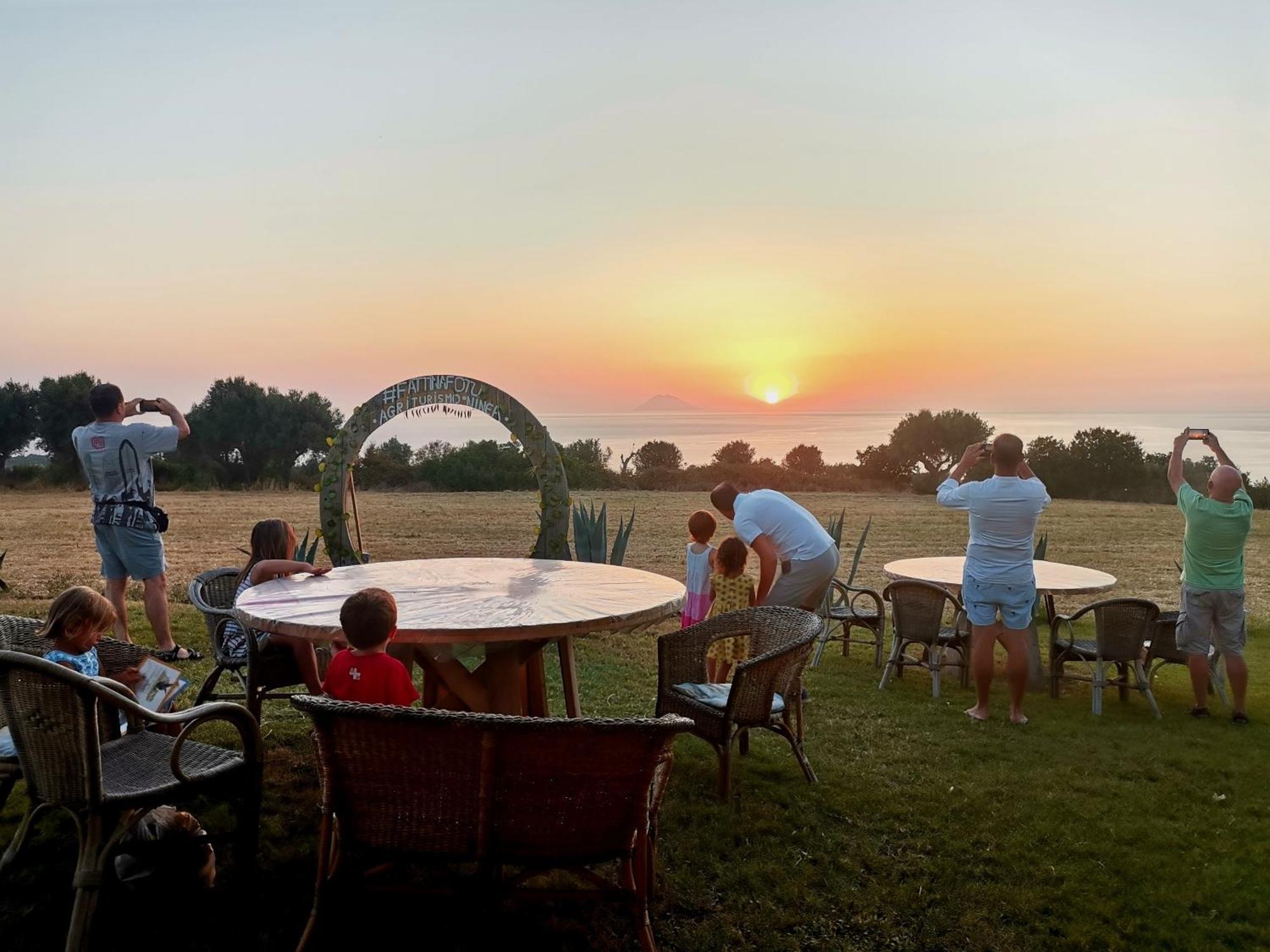 Agriturismo Ninea Ricadi Kültér fotó