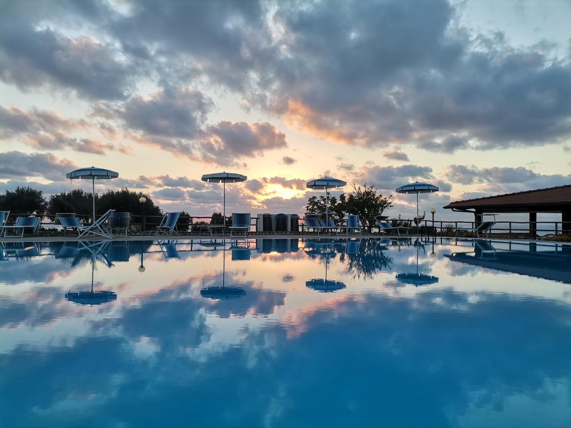 Agriturismo Ninea Ricadi Kültér fotó