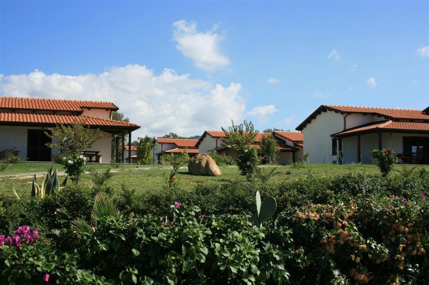 Agriturismo Ninea Ricadi Kültér fotó